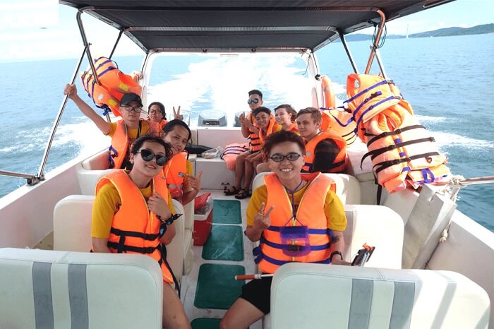 Bảng giá thuê cano Phú Quốc