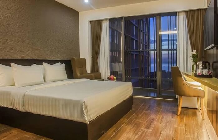 Khách sạn đường Hùng Vương Nha Trang