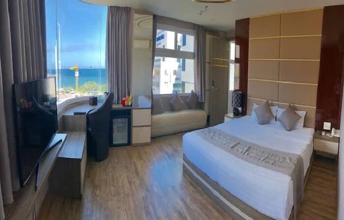 Khách sạn đường Hùng Vương Nha Trang