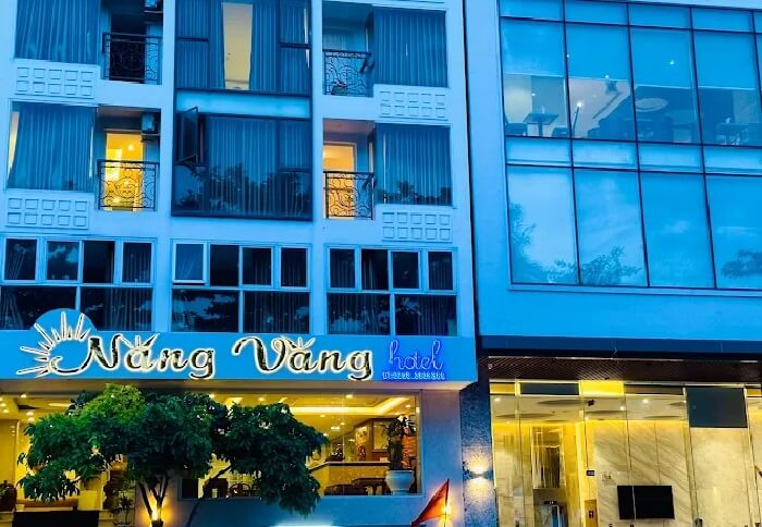 Khách sạn đường Phạm Văn Đồng Nha Trang