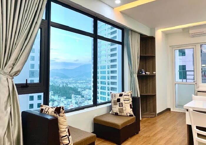 Khách sạn đường Phạm Văn Đồng Nha Trang