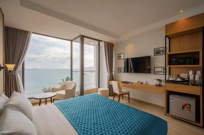 Khách sạn đường Phạm Văn Đồng Nha Trang