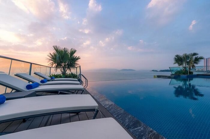 Khách sạn đường Phạm Văn Đồng Nha Trang
