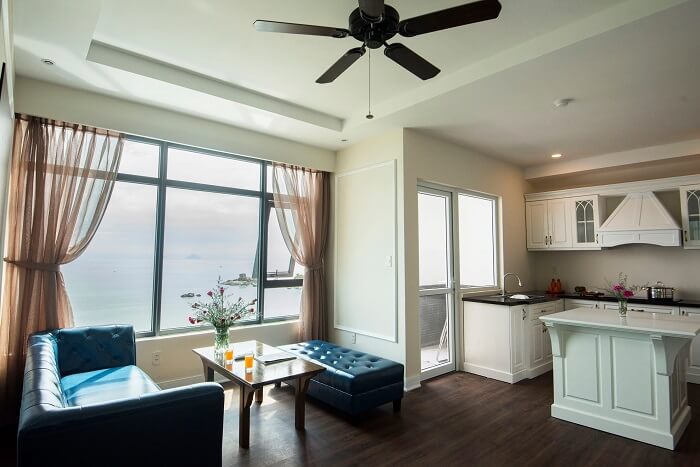 Khách sạn đường Phạm Văn Đồng Nha Trang