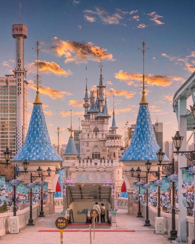 Khám phá Lotte World thiên đường giải trí hàng đầu Hàn Quốc cùng Đại Việt Tourist