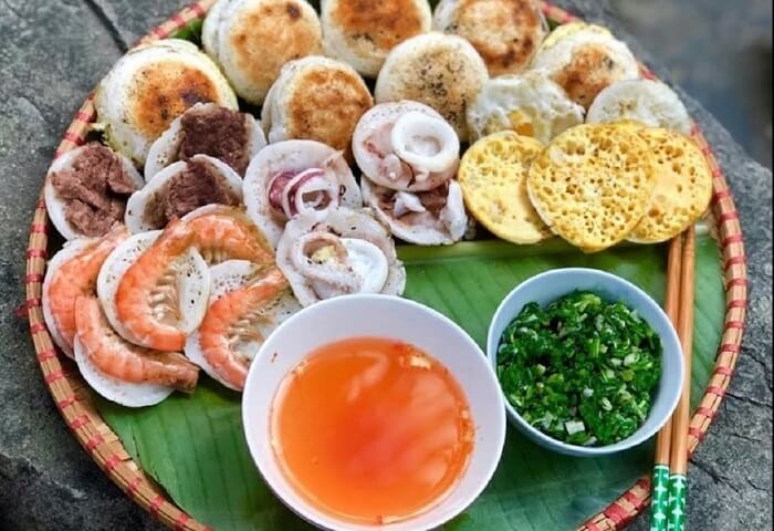 Quán bánh căn Nha Trang
