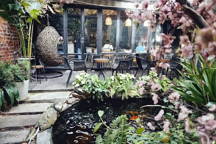 Quán cafe cá Koi Đà Nẵng