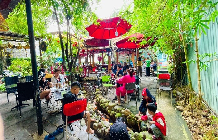 Quán cafe cá Koi Đà Nẵng