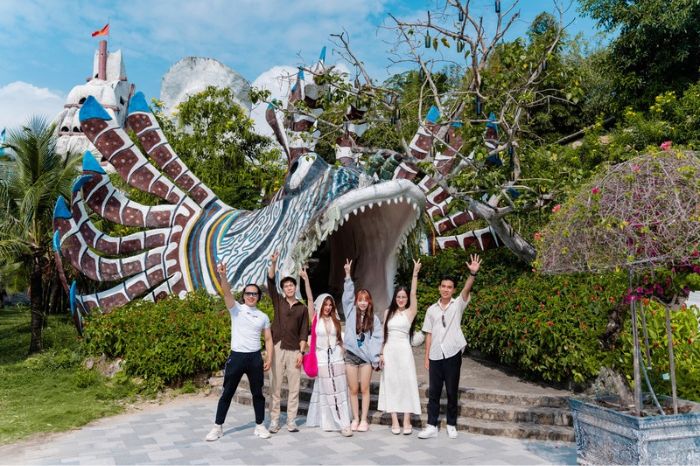 Thuỷ cung Nha Trang Trí Nguyên