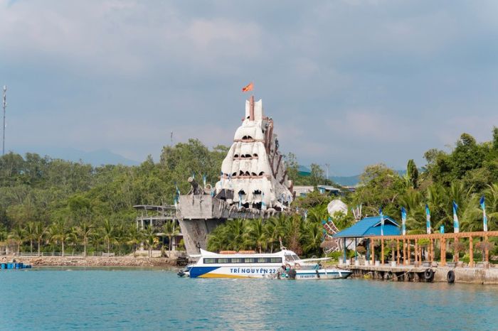 Thuỷ cung Nha Trang Trí Nguyên