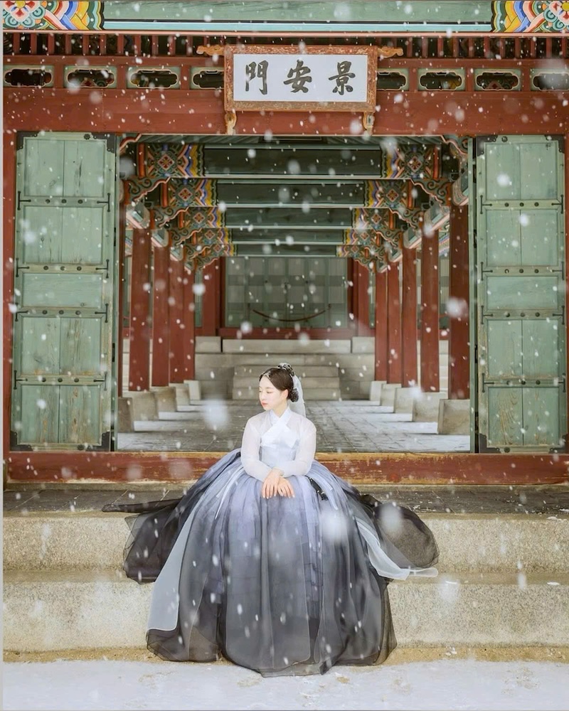 Trải nghiệm hóa thân trong trang phục Hanbok truyền thống cùng Đại Việt Tourist