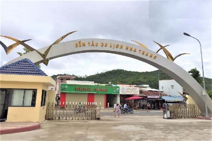 Con Sẻ Tre Nha Trang