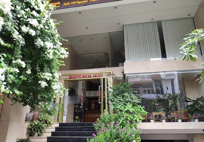 Khách sạn đường Nguyễn Thiện Thuật Nha Trang