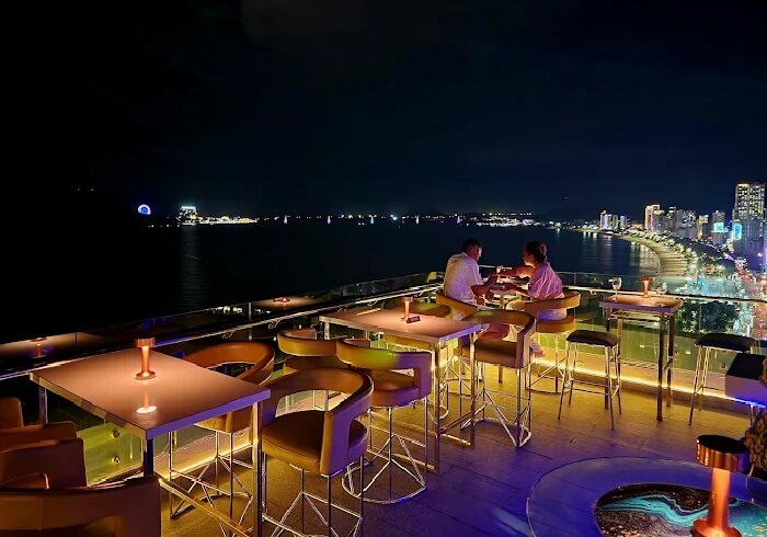 Quán bar Nha Trang