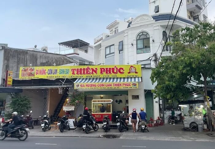 Quán cơm gà Nha Trang