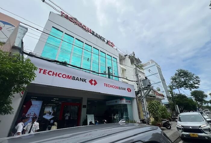 ngân hàng và cây ATM ở Phú Quốc