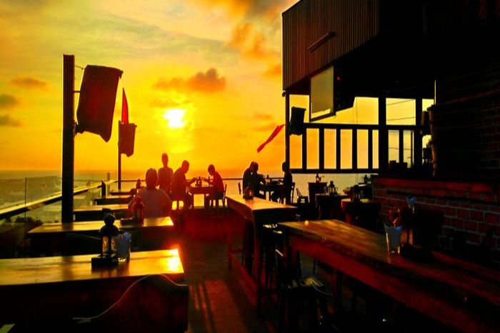 Quán cafe Chuồn Chuồn Bistro & Bar Phú Quốc