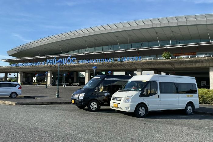 Sân bay Phú Quốc cách trung tâm bao xa